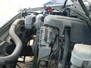 ✅ 2010 Cadillac Escalade ESV Premium • VIN: 1GYUCJEF2AR208741 • Lot: 43152985. Listed on IAAI with 252,029 mi. Free auction sales archive from the USA and detailed vehicle history report at DreamBid. Image 12.