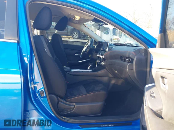 ✅ 2021 Nissan Sentra SR • VIN: 3N1AB8DV5MY330170 • Lot: 43344994. Wystawiony na IAAI z przebiegiem 63 053 mil. Bezpłatny archiwum sprzedaży aukcyjnych z USA i szczegółowy raport historii pojazdu na DreamBid. Zdjęcie 5.