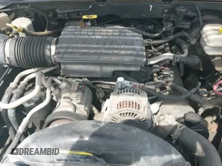 2005 Dodge Dakota Laramie с VIN 1D7HW58NX5S228023, выставлен на аукционе IAAI как лот 41921318 с пробегом 129 603 миль миль и . История ставок и продаж доступна на DreamBid. Изображение 14.