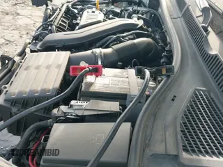 ✅ 2023 Volkswagen Jetta SE • VIN: 3VWEM7BU1PM009801 • Лот: 43274729. Опубликован ранее на IAAI с пробегом 49 600 миль. Бесплатный доступ к архиву аукционных продаж из США и подробный отчёт об истории автомобиля на DreamBid. Изображение 19.