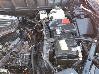 ✅ 2018 Cadillac XT5 Premium Luxury AWD • VIN: 1GYKNFRS1JZ121189 • Lot: 85720915. Listed on Copart with 90,091 mi. Free auction sales archive from the USA and detailed vehicle history report at DreamBid. Image 16.