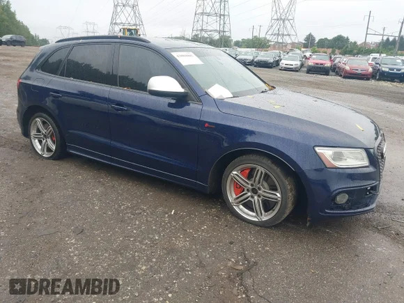 ✅ 2014 Audi SQ5 Premium Plus • VIN: WA1CGAFP0EA035927 • Lot: 43004801. Wystawiony na IAAI z przebiegiem 132 550 mil. Bezpłatny archiwum sprzedaży aukcyjnych z USA i szczegółowy raport historii pojazdu na DreamBid. Zdjęcie 1.