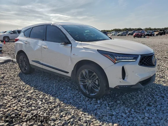 ✅ 2024 Acura RDX w/A-Spec Package • VIN: 5J8TC2H6XRL029320 • Lot: 95417035. Wystawiony na Copart z przebiegiem 13 785 mil. Bezpłatny archiwum sprzedaży aukcyjnych z USA i szczegółowy raport historii pojazdu na DreamBid. Zdjęcie 4.
