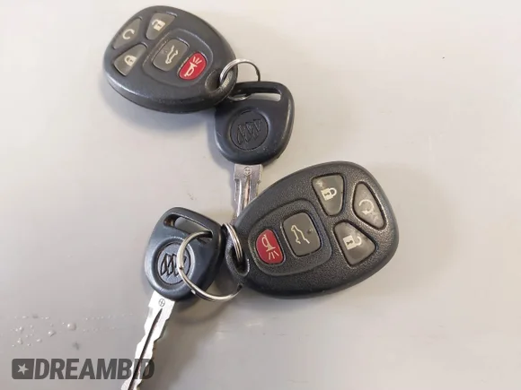 ✅ 2015 Buick Enclave Leather • VIN: 5GAKVBKD2FJ239835 • Лот: 41892207. Опубліковано раніше на IAAI з пробігом 142 909 миль. Безкоштовний доступ до архіву аукціонних продажів зі США та докладний звіт про історію автомобіля на DreamBid. Зображення 11.