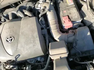 ✅ 2021 Toyota Highlander XLE • VIN: 5TDGZRAH5MS514930 • Lot: 91852945. Listed on Copart with 144,736 mi. Free auction sales archive from the USA and detailed vehicle history report at DreamBid. Image 15.