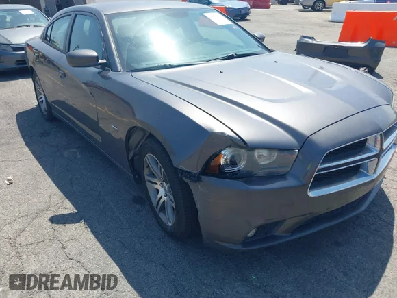 ✅ 2014 Dodge Charger RT • VIN: 2C3CDXCTXEH147434 • Лот: 45002084. Опубліковано раніше на IAAI з пробігом 69 415 миль. Безкоштовний доступ до архіву аукціонних продажів зі США та докладний звіт про історію автомобіля на DreamBid. Зображення 1.