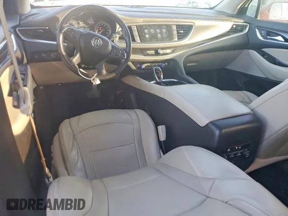 ✅ 2019 Buick Enclave Essence • VIN: 5GAEVAKW4KJ136161 • Lot: 97919825. Wystawiony na Copart z przebiegiem 145 760 mil. Bezpłatny archiwum sprzedaży aukcyjnych z USA i szczegółowy raport historii pojazdu na DreamBid. Zdjęcie 8.