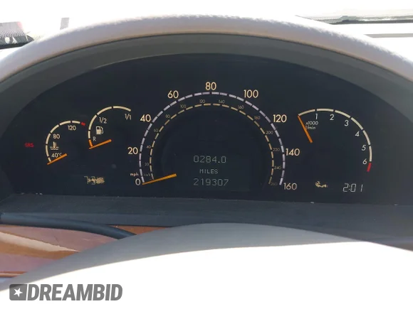 ✅ 2001 Mercedes-Benz S 320/430/500 • VIN: WDBNG70J41A198711 • Lot: 42298722. Listed on IAAI with 219,307 mi. Free auction sales archive from the USA and detailed vehicle history report at DreamBid. Image 7.