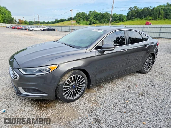 ✅ 2018 Ford Fusion SE • VIN: 3FA6P0HD6JR231232 • Лот: 57200906. Опубліковано раніше на Copart з пробігом 233 682 миль. Безкоштовний доступ до архіву аукціонних продажів зі США та докладний звіт про історію автомобіля на DreamBid. Зображення 1.