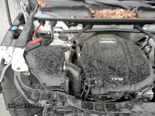 ✅ 2019 Audi Q5 Premium • VIN: WA1ANAFY6K2049021 • Lot: 90732685. Wystawiony na Copart z przebiegiem 38 866 mil. Bezpłatny archiwum sprzedaży aukcyjnych z USA i szczegółowy raport historii pojazdu na DreamBid. Zdjęcie 15.