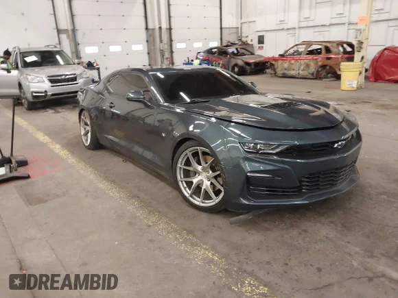 ✅ 2023 Chevrolet Camaro LT1 • VIN: 1G1FF1R79P0100745 • Лот: 44389118. Опубликован ранее на IAAI с пробегом 35 530 миль. Бесплатный доступ к архиву аукционных продаж из США и подробный отчёт об истории автомобиля на DreamBid. Изображение 1.