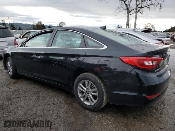 ✅ 2017 Hyundai Sonata SE • VIN: 5NPE24AF0HH522281 • Лот: 72216352. Опубликован ранее на Copart с пробегом Не указан. Бесплатный доступ к архиву аукционных продаж из США и подробный отчёт об истории автомобиля на DreamBid. Изображение 2.