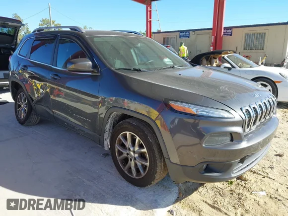 ✅ 2015 Jeep Cherokee Latitude Altitude • VIN: 1C4PJLCB3FW683814 • Lot: 44058569. Wystawiony na IAAI z przebiegiem 165 674 mil. Bezpłatny archiwum sprzedaży aukcyjnych z USA i szczegółowy raport historii pojazdu na DreamBid. Zdjęcie 1.