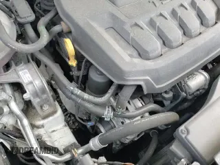 ✅ 2020 Volkswagen Tiguan SE • VIN: 3VV3B7AX2LM141943 • Lot: 81614705. Wystawiony na Copart z przebiegiem 59 124 mil. Bezpłatny archiwum sprzedaży aukcyjnych z USA i szczegółowy raport historii pojazdu na DreamBid. Zdjęcie 15.