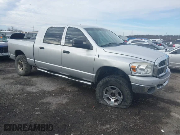✅ 2008 Dodge 2500 SXT • VIN: 3D7KS29A98G177931 • Лот: 44312984. Опубліковано раніше на IAAI з пробігом 355 062 миль. Безкоштовний доступ до архіву аукціонних продажів зі США та докладний звіт про історію автомобіля на DreamBid. Зображення 1.