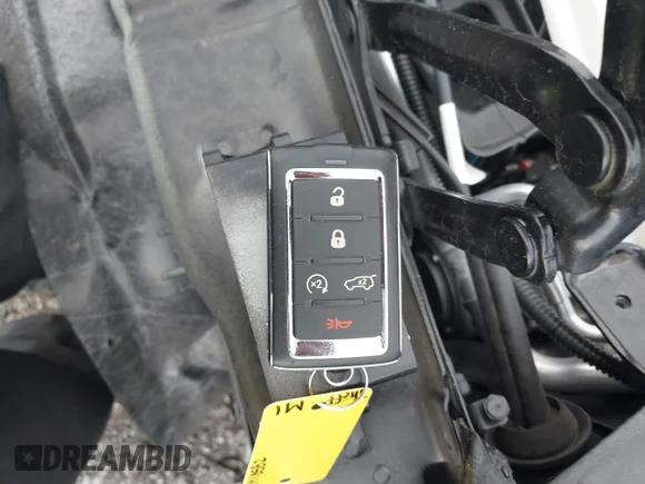 ✅ 2023 Jeep Grand Cherokee Summit Reserve • VIN: 1C4RJKET8P8108400 • Lot: 39595125. Wystawiony na IAAI z przebiegiem Nie podano. Bezpłatny archiwum sprzedaży aukcyjnych z USA i szczegółowy raport historii pojazdu na DreamBid. Zdjęcie 11.