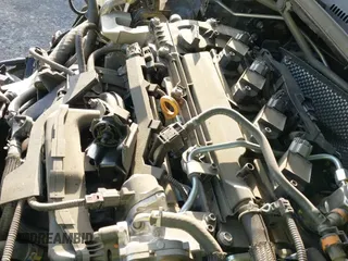 ✅ 2024 Toyota Corolla SE • VIN: 5YFS4MCE4RP188990 • Lot: 43315233. Wystawiony na IAAI z przebiegiem 30 277 mil. Bezpłatny archiwum sprzedaży aukcyjnych z USA i szczegółowy raport historii pojazdu na DreamBid. Zdjęcie 20.