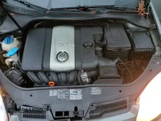 ✅ 2007 Volkswagen Rabbit • VIN: WVWDS71K67W154238 • Lot: 86357144. Listed on Copart with 162,047 mi. Free auction sales archive from the USA and detailed vehicle history report at DreamBid. Image 13.