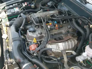 ✅ 1992 Toyota Pickup DLX • VIN: JT4RN93P8N5066778 • Lot: 42508499. Listed on IAAI with 199,705 mi. Free auction sales archive from the USA and detailed vehicle history report at DreamBid. Image 19.