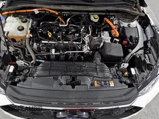 ✅ 2024 Ford Escape ST-Line Select • VIN: 1FMCU9NZ3RUA36540 • Lot: 81251795. Listed on Copart with 15,702 mi. Free auction sales archive from the USA and detailed vehicle history report at DreamBid. Image 15.