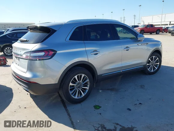 ✅ 2021 Lincoln Nautilus Standard • VIN: 2LMPJ6J91MBL10495 • Lot: 44456704. Wystawiony na IAAI z przebiegiem 31 524 mil. Bezpłatny archiwum sprzedaży aukcyjnych z USA i szczegółowy raport historii pojazdu na DreamBid. Zdjęcie 4.