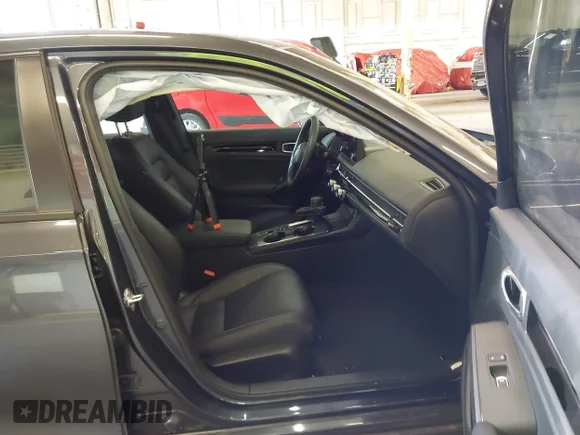 ✅ 2025 Honda Civic Sport • VIN: JHMFL4H81SX001279 • Lot: 45165518. Wystawiony na IAAI z przebiegiem 17 757 mil. Bezpłatny archiwum sprzedaży aukcyjnych z USA i szczegółowy raport historii pojazdu na DreamBid. Zdjęcie 5.