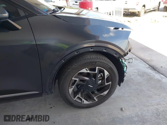 ✅ 2023 Kia Sportage SX-Prestige • VIN: 5XYK53AF8PG104318 • Lot: 45283800. Wystawiony na IAAI z przebiegiem 31 503 mil. Bezpłatny archiwum sprzedaży aukcyjnych z USA i szczegółowy raport historii pojazdu na DreamBid. Zdjęcie 6.