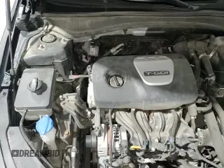 ✅ 2019 Kia Optima EX • VIN: 5XXGU4L16KG371373 • Lot: 86123525. Wystawiony na Copart z przebiegiem 95 085 mil. Bezpłatny archiwum sprzedaży aukcyjnych z USA i szczegółowy raport historii pojazdu na DreamBid. Zdjęcie 16.