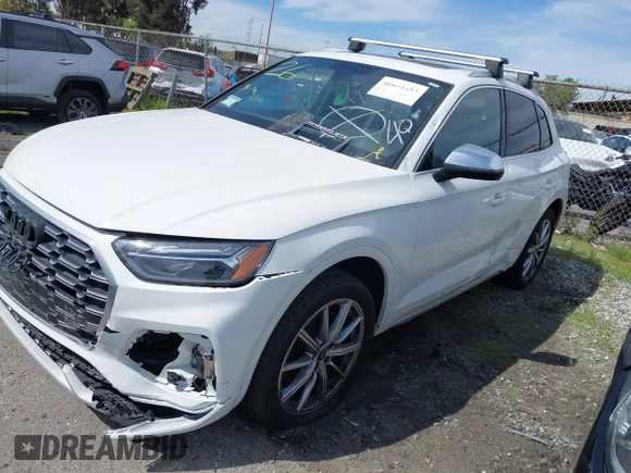 ✅ 2023 Audi SQ5 Premium Plus • VIN: WA1B4AFY6P2109829 • Лот: 40631213. Опубліковано раніше на IAAI з пробігом 13 254 миль. Безкоштовний доступ до архіву аукціонних продажів зі США та докладний звіт про історію автомобіля на DreamBid. Зображення 2.