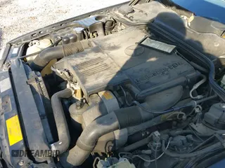 ✅ 1995 Mercedes-Benz SL 5.0L • VIN: WDBFA67E3SF122877 • Lot: 43687108. Listed on IAAI with 100,080 mi. Free auction sales archive from the USA and detailed vehicle history report at DreamBid. Image 13.