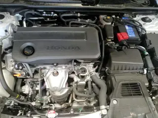 ✅ 2025 Honda Civic LX • VIN: 2HGFE2F26SH551940 • Lot: 72067045. Listed on Copart with 4,187 mi. Free auction sales archive from the USA and detailed vehicle history report at DreamBid. Image 14.