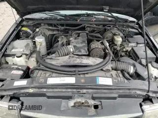 ✅ 1998 Chevrolet S-10 LS • VIN: 1GCCS1940WK267395 • Лот: 82756644. Опубликован ранее на Copart с пробегом 126 737 миль. Бесплатный доступ к архиву аукционных продаж из США и подробный отчёт об истории автомобиля на DreamBid. Изображение 13.