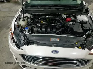 ✅ 2020 Ford Fusion SE • VIN: 3FA6P0T93LR261410 • Lot: 86821855. Listed on Copart with 131,458 mi. Free auction sales archive from the USA and detailed vehicle history report at DreamBid. Image 15.