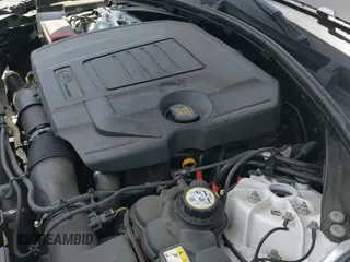 ✅ 2025 Land Rover Range Rover Velar Dynamic SE • VIN: SALYL2EX9SA810566 • Lot: 42850079. Listed on IAAI with 13,610 mi. Free auction sales archive from the USA and detailed vehicle history report at DreamBid. Image 19.