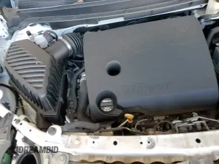 ✅ 2019 Chevrolet Traverse LT Cloth • VIN: 1GNERGKW8KJ183125 • Lot: 92595755. Wystawiony na Copart z przebiegiem 129 960 mil. Bezpłatny archiwum sprzedaży aukcyjnych z USA i szczegółowy raport historii pojazdu na DreamBid. Zdjęcie 15.