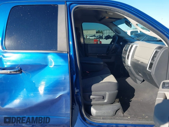 ✅ 2011 Ram 1500 ST • VIN: 1D7RB1GP6BS555039 • Lot: 43600698. Wystawiony na IAAI z przebiegiem 164 443 mil. Bezpłatny archiwum sprzedaży aukcyjnych z USA i szczegółowy raport historii pojazdu na DreamBid. Zdjęcie 5.