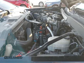 ✅ 2015 Chevrolet Silverado 2500HD LTZ • VIN: 1GC1KWE87FF601153 • Лот: 43541375. Опубликован ранее на IAAI с пробегом 254 387 миль. Бесплатный доступ к архиву аукционных продаж из США и подробный отчёт об истории автомобиля на DreamBid. Изображение 19.