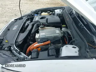 ✅ 2018 Ford Fusion SE • VIN: 3FA6P0LU1JR248639 • Lot: 43342192. Listed on IAAI with 130,283 mi. Free auction sales archive from the USA and detailed vehicle history report at DreamBid. Image 20.