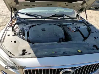 ✅ 2018 Volvo S90 Inscription • VIN: LVYBC0AL1JP029257 • Лот: 48889905. Опубликован ранее на Copart с пробегом 126 167 миль. Бесплатный доступ к архиву аукционных продаж из США и подробный отчёт об истории автомобиля на DreamBid. Изображение 13.