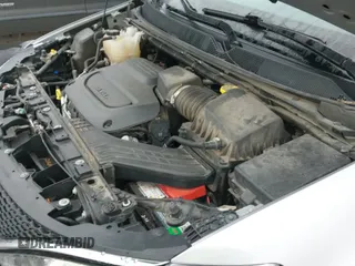 ✅ 2020 Chrysler Pacifica Touring L Plus • VIN: 2C4RC1EG4LR210296 • Лот: 43558892. Опубликован ранее на IAAI с пробегом 171 908 миль. Бесплатный доступ к архиву аукционных продаж из США и подробный отчёт об истории автомобиля на DreamBid. Изображение 19.