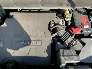 ✅ 2017 Lincoln MKX Reserve • VIN: 2LMPJ8LR3HBL52682 • Lot: 93091165. Wystawiony na Copart z przebiegiem 86 286 mil. Bezpłatny archiwum sprzedaży aukcyjnych z USA i szczegółowy raport historii pojazdu na DreamBid. Zdjęcie 14.