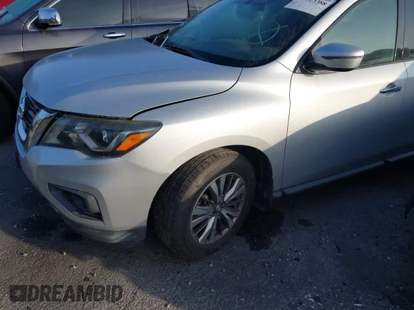 ✅ 2019 Nissan Pathfinder S • VIN: 5N1DR2MN0KC606825 • Lot: 44523388. Wystawiony na IAAI z przebiegiem 69 161 mil. Bezpłatny archiwum sprzedaży aukcyjnych z USA i szczegółowy raport historii pojazdu na DreamBid. Zdjęcie 2.
