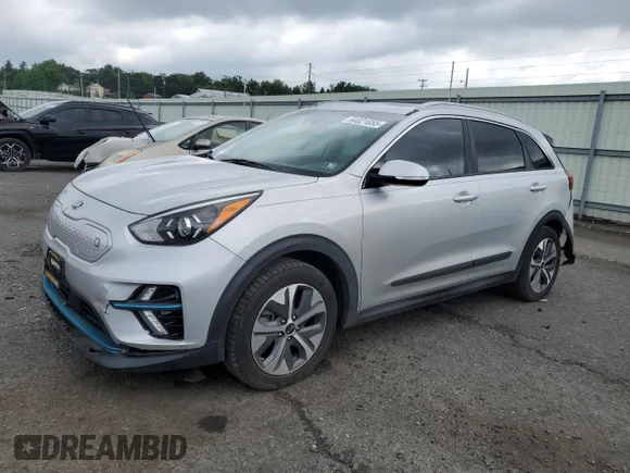 ✅ 2020 Kia Niro EX Premium • VIN: KNDCE3LG7L5071003 • Лот: 64821655. Опубліковано раніше на Copart з пробігом 106 890 миль. Безкоштовний доступ до архіву аукціонних продажів зі США та докладний звіт про історію автомобіля на DreamBid. Зображення 1.