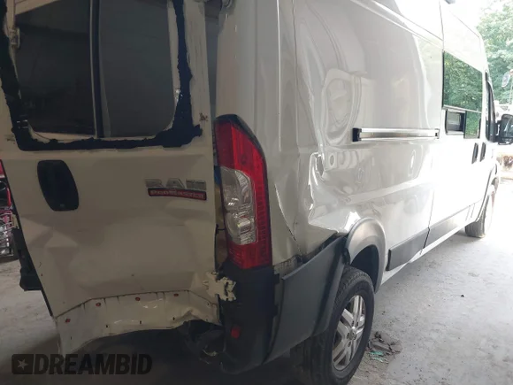 ✅ 2020 Ram ProMaster Cargo • VIN: 3C6TRVDG9LE106702 • Lot: 39836507. Wystawiony na IAAI z przebiegiem 45 271 mil. Bezpłatny archiwum sprzedaży aukcyjnych z USA i szczegółowy raport historii pojazdu na DreamBid. Zdjęcie 4.