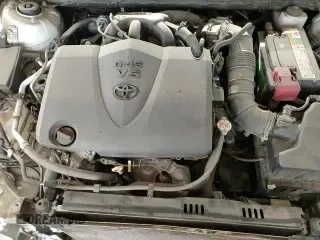 ✅ 2019 Toyota Camry XSE • VIN: 4T1BZ1HK5KU023890 • Lot: 93196295. Listed on Copart with 135,871 mi. Free auction sales archive from the USA and detailed vehicle history report at DreamBid. Image 14.