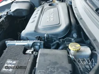 ✅ 2018 Jeep Cherokee Latitude Plus • VIN: 1C4PJMLB0JD598150 • Lot: 43538231. Listed on IAAI with 104,418 mi. Free auction sales archive from the USA and detailed vehicle history report at DreamBid. Image 19.