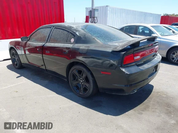 ✅ 2013 Dodge Charger SE • VIN: 2C3CDXBG4DH534869 • Лот: 45624721. Опубликован ранее на IAAI с пробегом 130 790 миль. Бесплатный доступ к архиву аукционных продаж из США и подробный отчёт об истории автомобиля на DreamBid. Изображение 3.