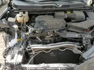 ✅ 2020 Chrysler Voyager LX • VIN: 2C4RC1CGXLR279139 • Lot: 71753725. Wystawiony na Copart z przebiegiem 32 403 mil. Bezpłatny archiwum sprzedaży aukcyjnych z USA i szczegółowy raport historii pojazdu na DreamBid. Zdjęcie 14.