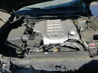 ✅ 2016 Toyota Land Cruiser • VIN: JTMCY7AJ4G4047685 • Лот: 86186214. Опубликован ранее на Copart с пробегом 174 064 миль. Бесплатный доступ к архиву аукционных продаж из США и подробный отчёт об истории автомобиля на DreamBid. Изображение 15.