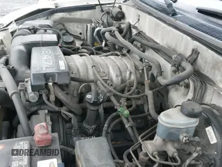 ✅ 2001 Toyota Sequoia SR5 • VIN: 5TDZT34A01S051208 • Лот: 41644022. Опубликован ранее на IAAI с пробегом 346 963 миль. Бесплатный доступ к архиву аукционных продаж из США и подробный отчёт об истории автомобиля на DreamBid. Изображение 19.